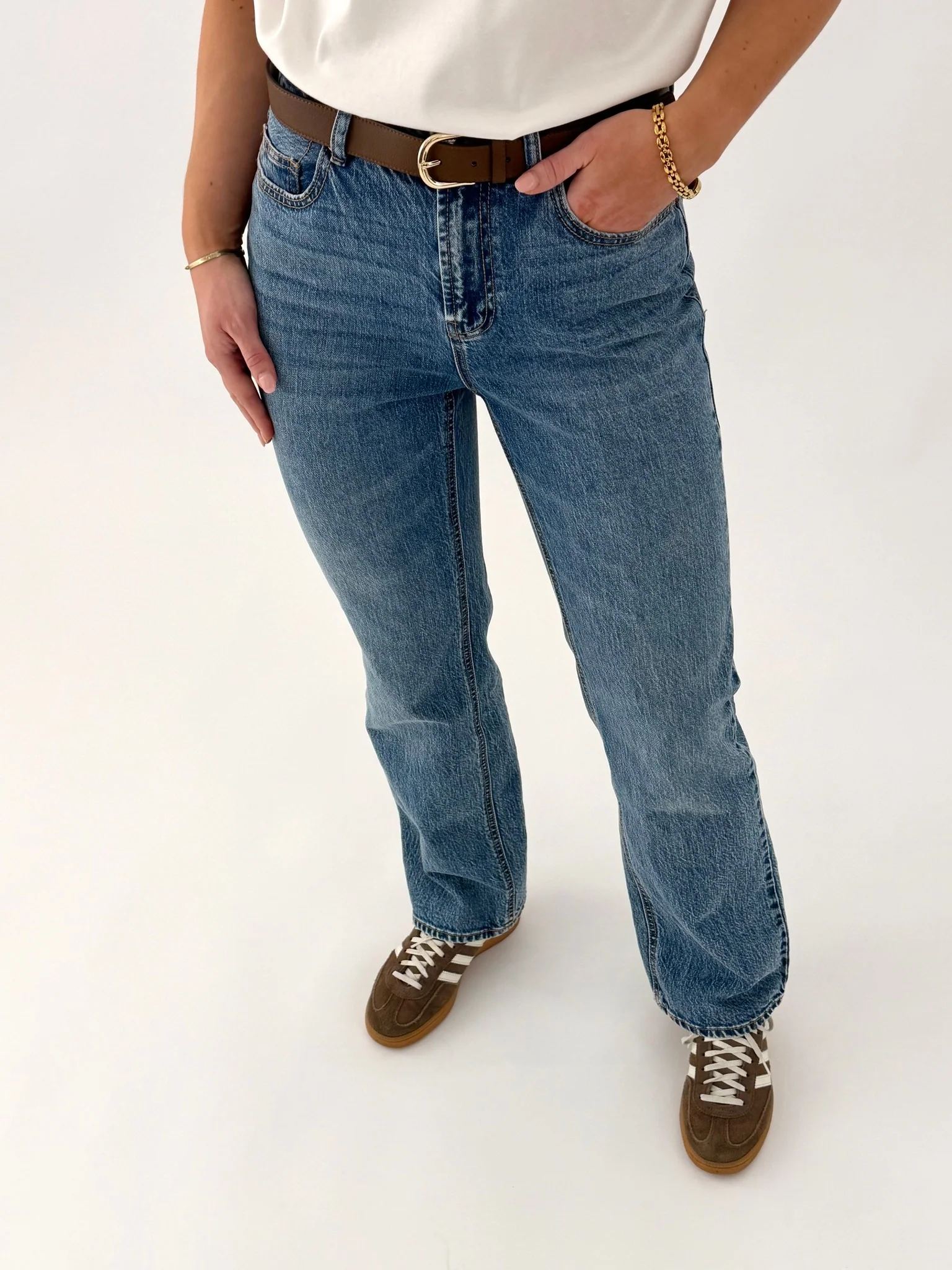 VMTESSA Straight Jeans - Medium Blue Denim - Image 3