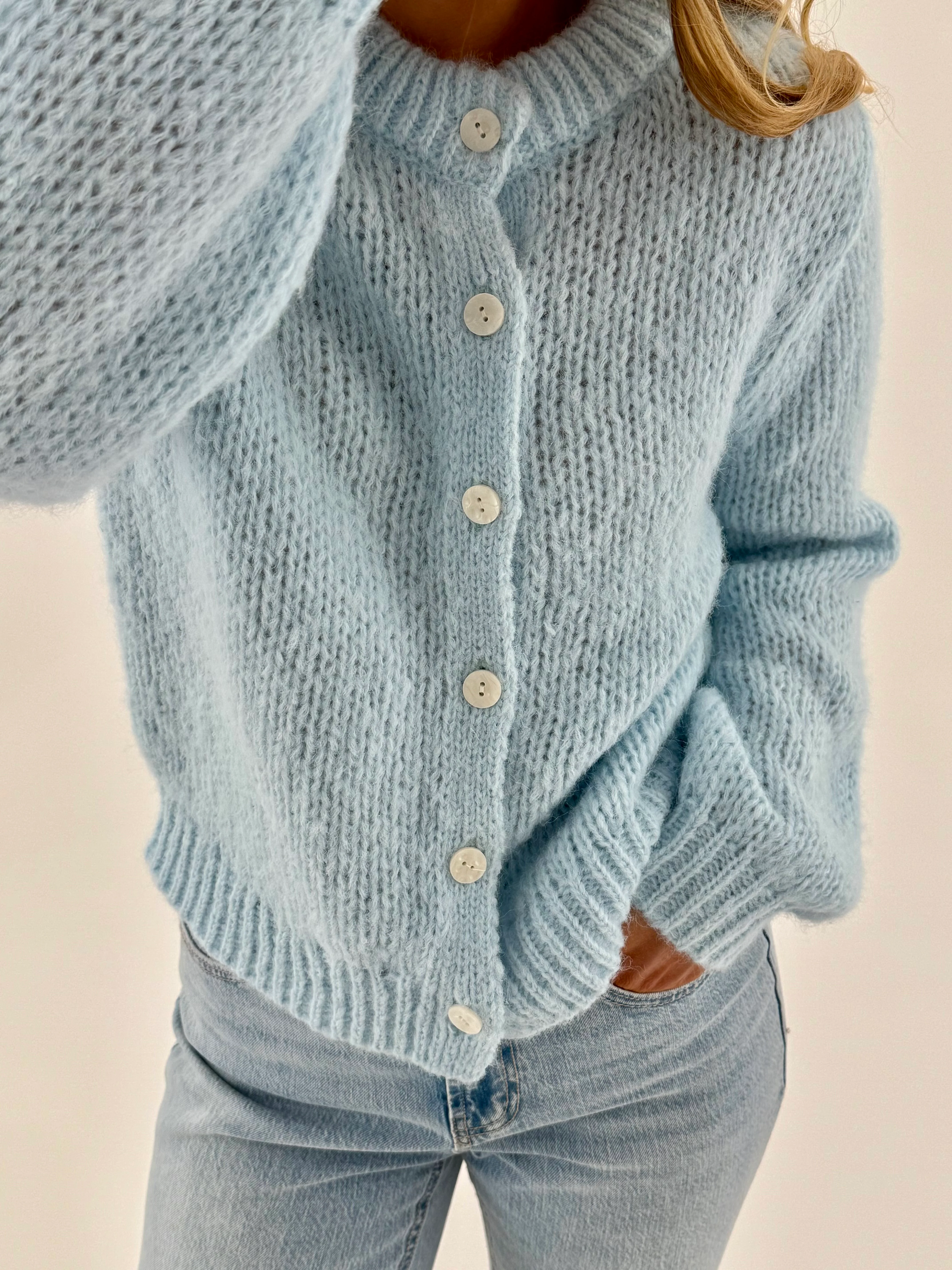 VMWILO Knit Cardigan - Nantucket Breeze - Image 5