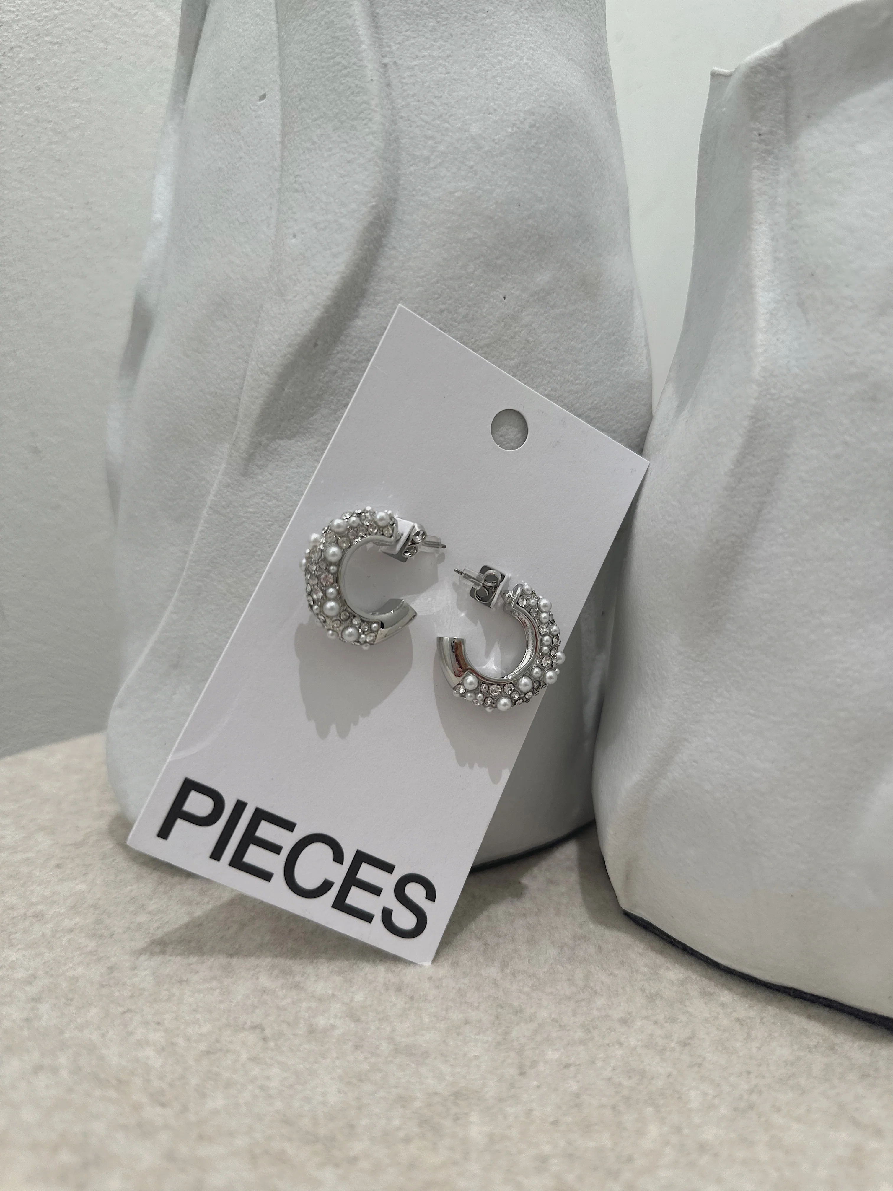 PCJENNE Earrings - Silver Colour - Image 2