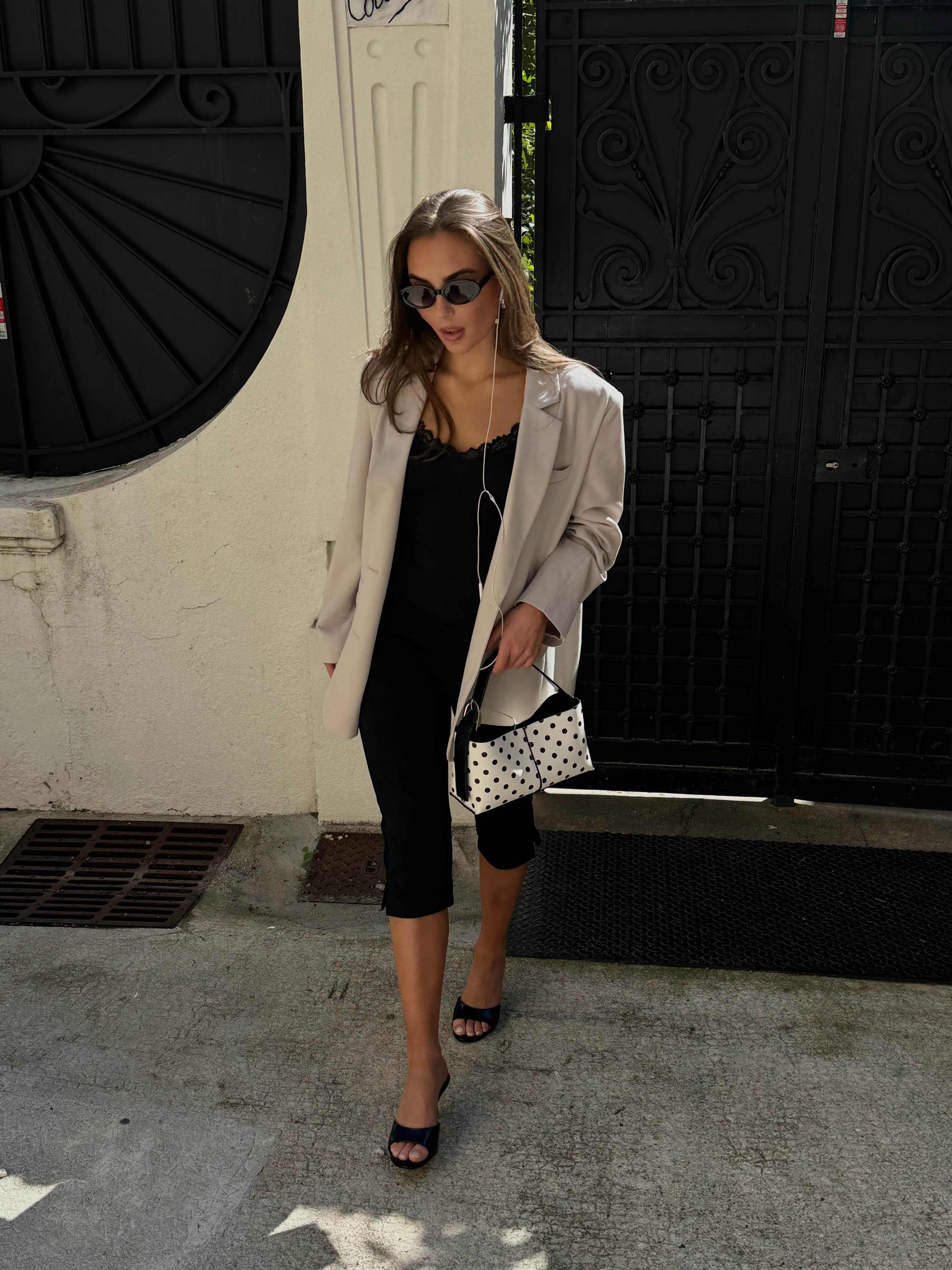 VMZAMIRA Capri - Black - Image 3