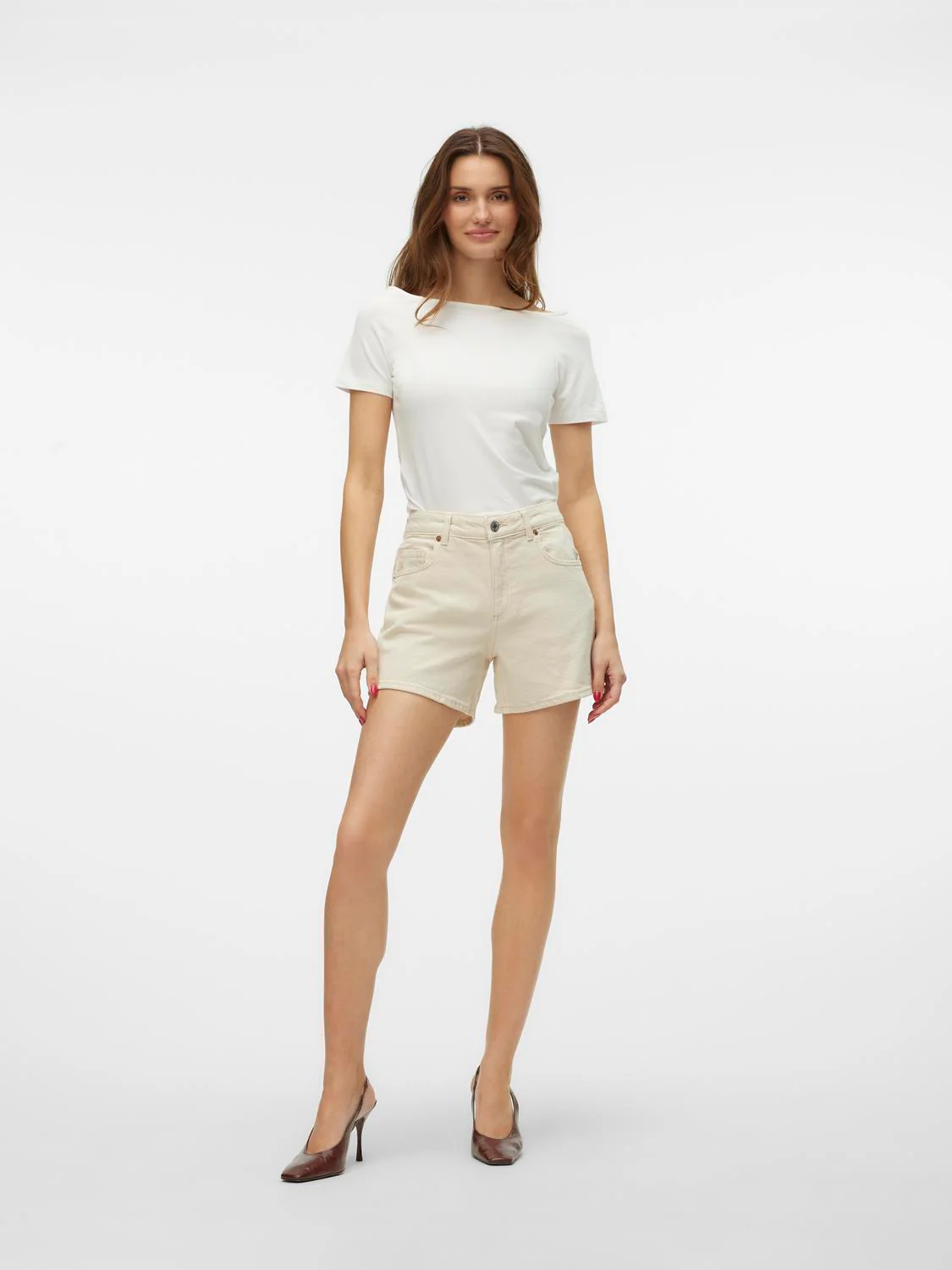 VMTESS Shorts - Ecru - Image 3