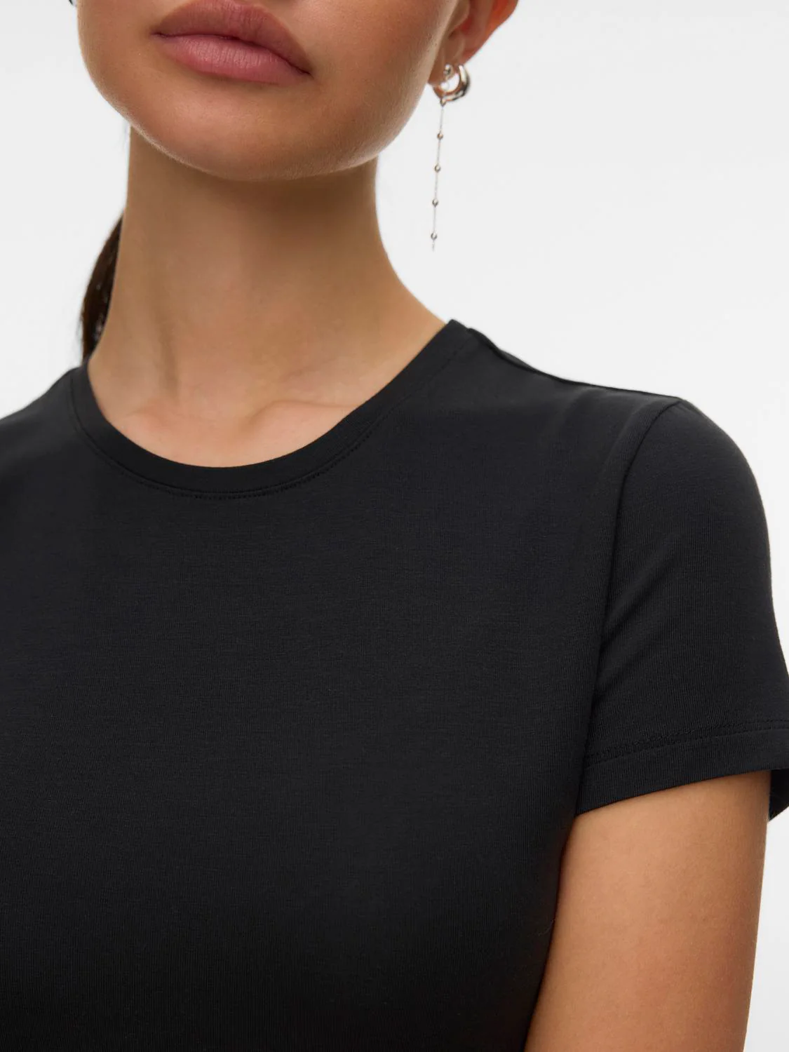 VMKYLIE T-Shirt - Black - Image 4