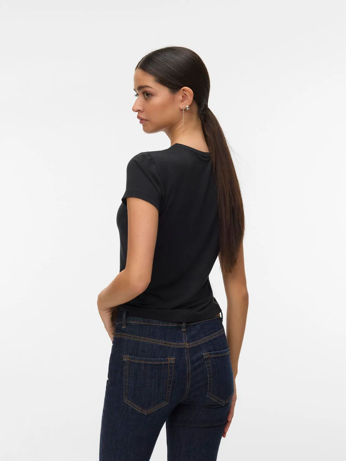 VMKYLIE T-Shirt - Black - Image 5