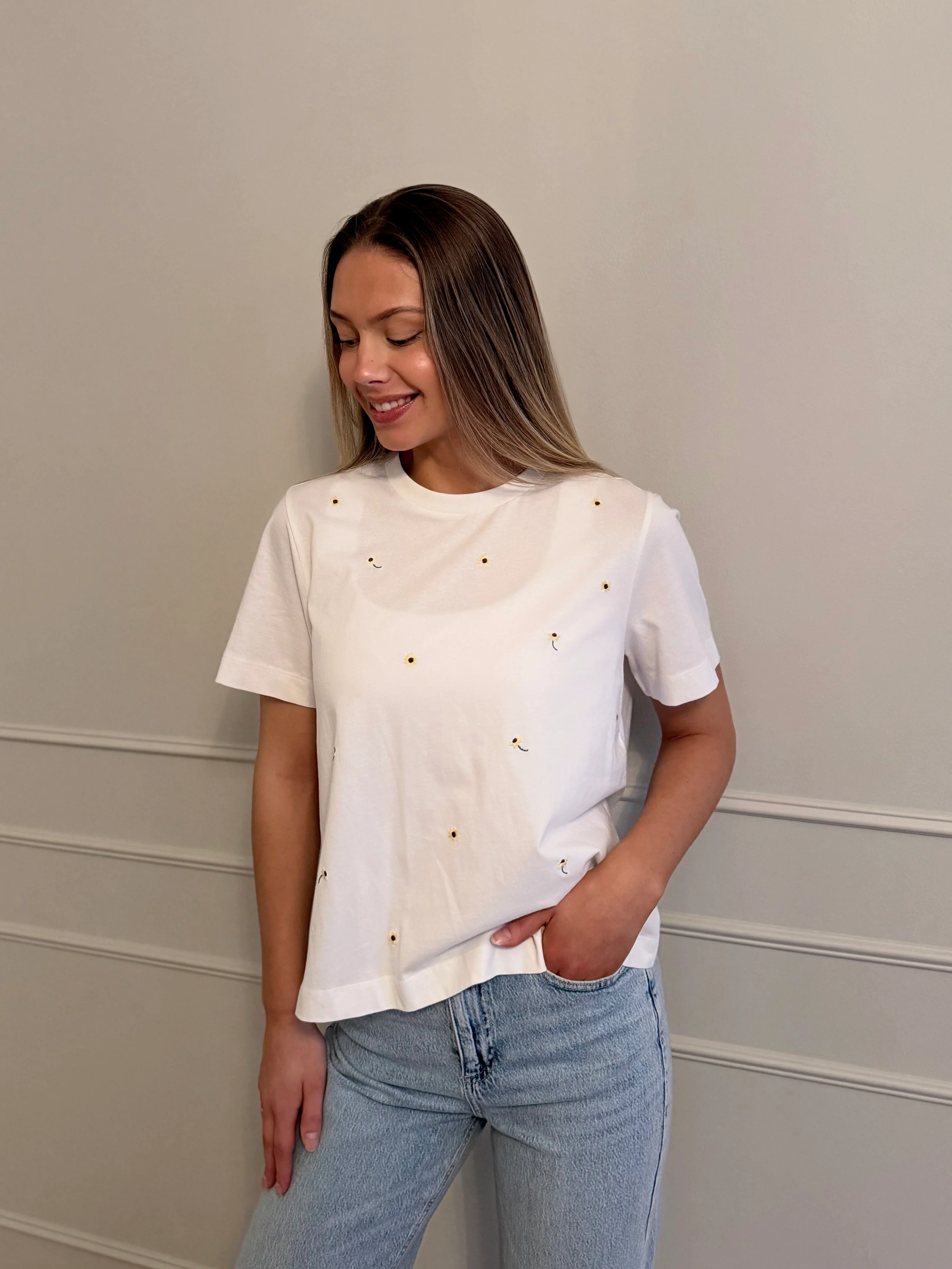 VMSOLA T-Shirt - Snow White - Image 4