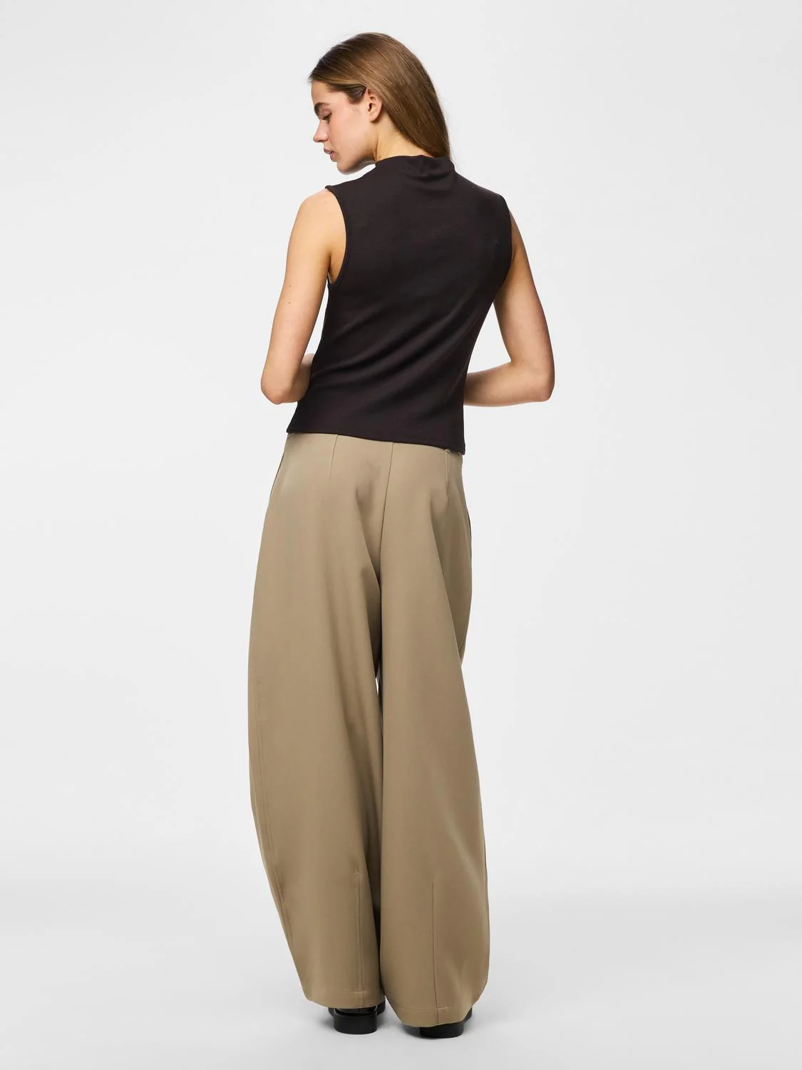 PCALLY Tank-Top - Hot Fudge - Image 6