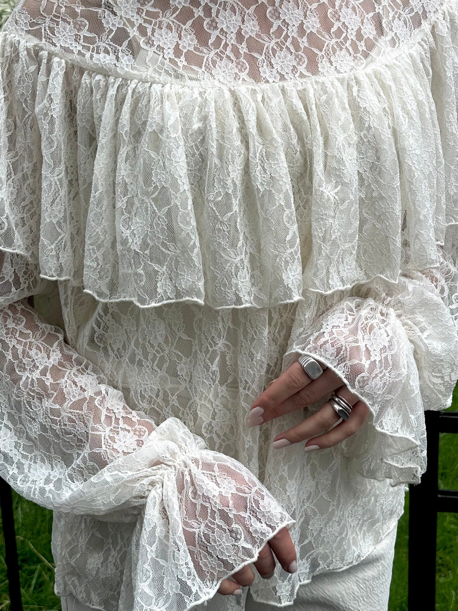 VMLOULOU Top - Cloud Dancer - Image 3