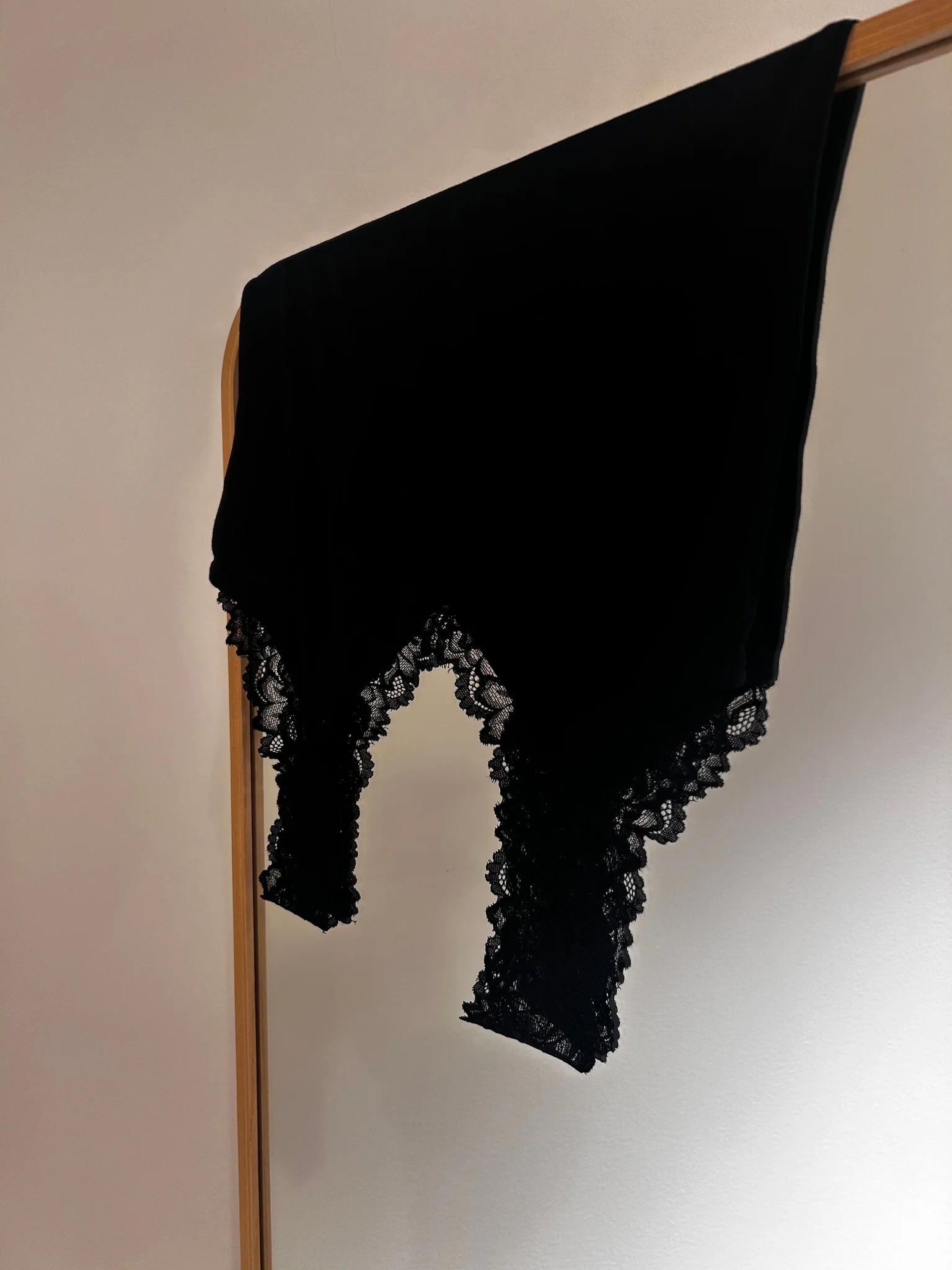 VMROSA Top - Black - Image 7