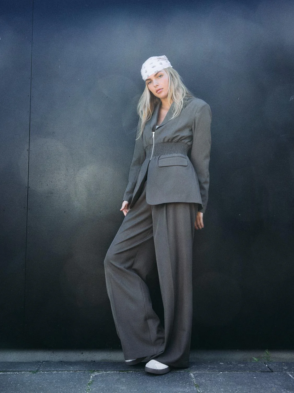 NMIRIS Tailored Trousers - Morel - Image 9